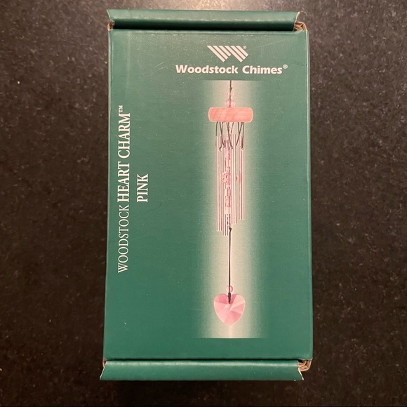 BNIB Woodstock Chimes Heart Charm Wind Chime - Pink 💗